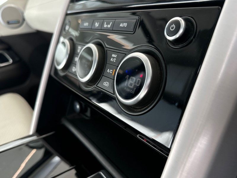 2019 (69) LAND ROVER DISCOVERY 3.0 SD6 HSE Luxury 5dr Auto 3513426