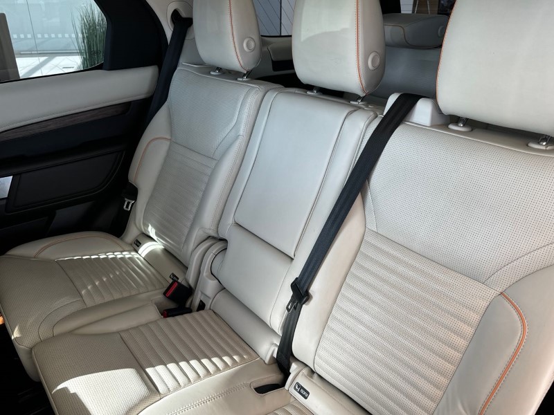 2019 (69) LAND ROVER DISCOVERY 3.0 SD6 HSE Luxury 5dr Auto 3513431