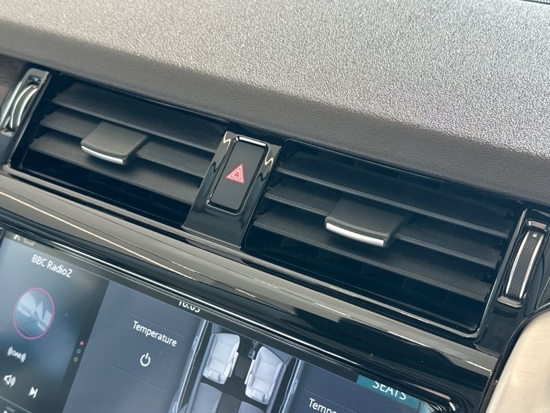 2019 (69) LAND ROVER DISCOVERY 3.0 SD6 HSE Luxury 5dr Auto 3513428