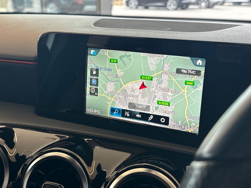 2018 (68) MERCEDES-BENZ A CLASS A250 AMG Line 5dr Auto 3522512