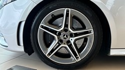 2018 (68) MERCEDES-BENZ A CLASS A250 AMG Line 5dr Auto 3522499