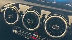 2018 (68) MERCEDES-BENZ A CLASS A250 AMG Line 5dr Auto 3522517