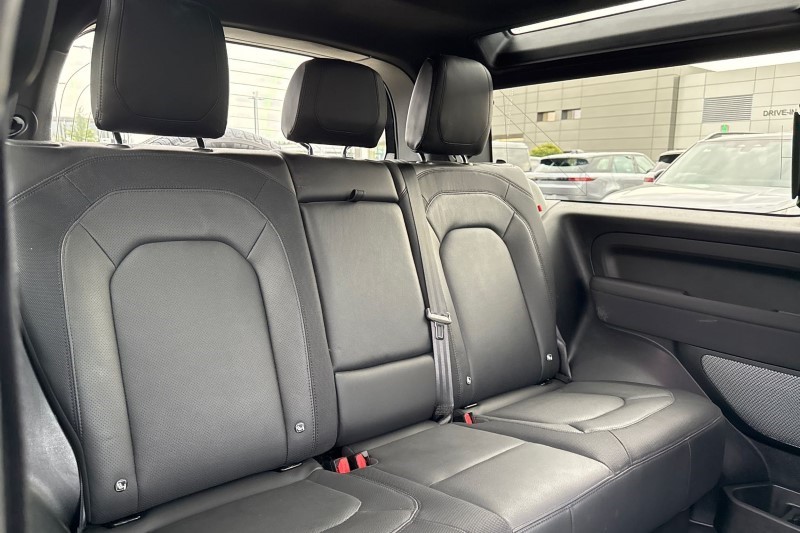 2023 (23) LAND ROVER DEFENDER 3.0 D250 X-Dynamic SE 90 3dr Auto 3535113