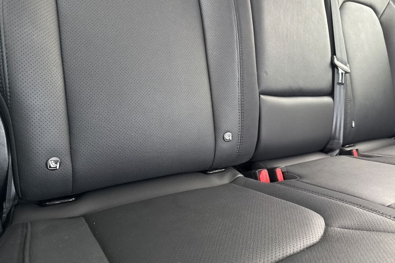 2023 (23) LAND ROVER DEFENDER 3.0 D250 X-Dynamic SE 90 3dr Auto 3535112