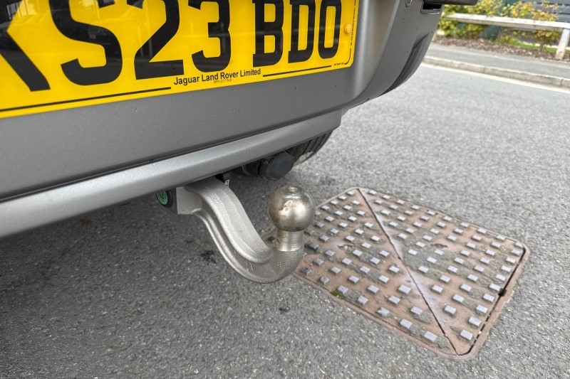 2023 (23) LAND ROVER DEFENDER 3.0 D250 X-Dynamic SE 90 3dr Auto 3535092