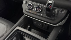 2023 (23) LAND ROVER DEFENDER 3.0 D250 X-Dynamic SE 90 3dr Auto 3535111