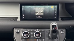 2023 (23) LAND ROVER DEFENDER 3.0 D250 X-Dynamic SE 90 3dr Auto 3535107
