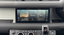 2023 (23) LAND ROVER DEFENDER 3.0 D250 X-Dynamic SE 90 3dr Auto 3535103