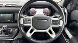 2023 (23) LAND ROVER DEFENDER 3.0 D250 X-Dynamic SE 90 3dr Auto 3535099