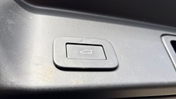 2024 (24) LAND ROVER RANGE ROVER EVOQUE 2.0 D200 Dynamic SE 5dr Auto 5240008