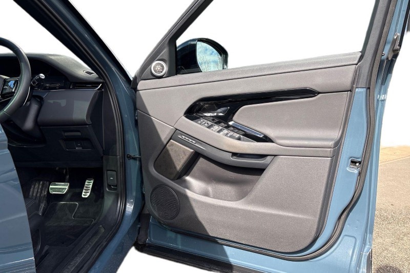 2024 (24) LAND ROVER RANGE ROVER EVOQUE 2.0 D200 Dynamic SE 5dr Auto 5239987