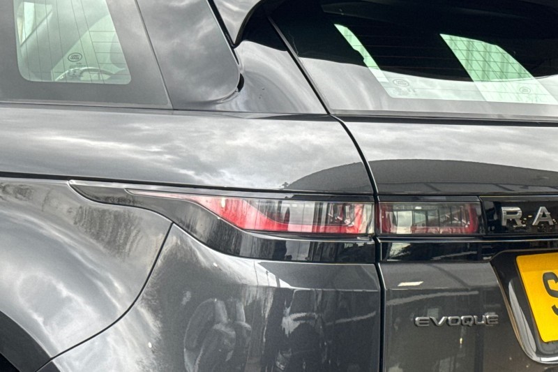 2023 (23) LAND ROVER RANGE ROVER EVOQUE 2.0 D200 R-Dynamic S 5dr Auto 5161163