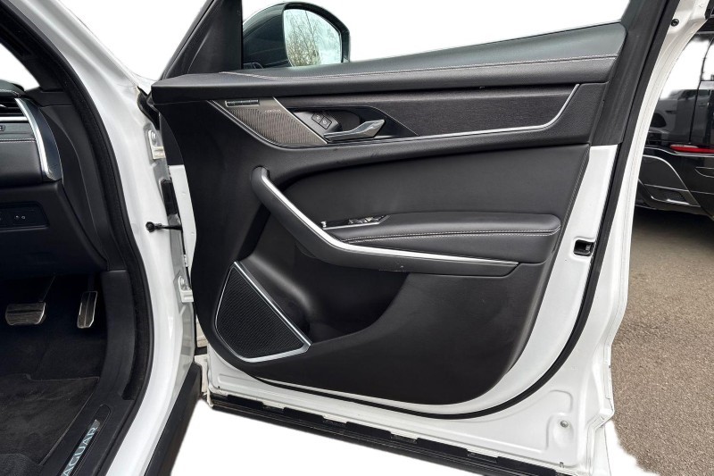 2022 (22) JAGUAR F-PACE 2.0 D200 R-Dynamic HSE 5dr Auto AWD 5170466