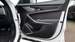 2022 (22) JAGUAR F-PACE 2.0 D200 R-Dynamic HSE 5dr Auto AWD 5170466