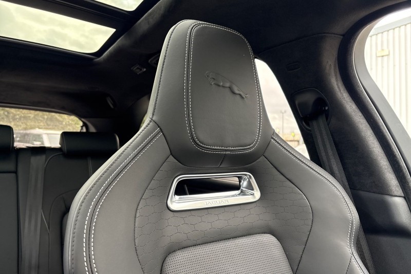 2022 (22) JAGUAR F-PACE 2.0 D200 R-Dynamic HSE 5dr Auto AWD 5170482