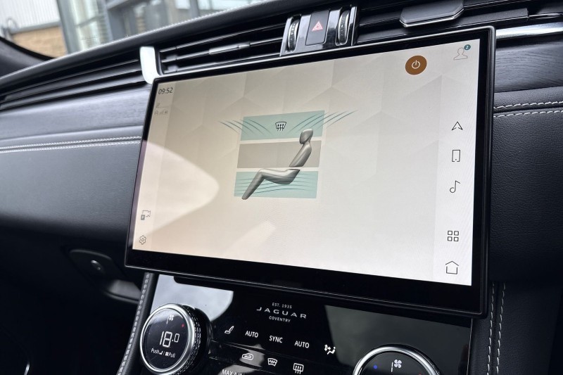 2022 (22) JAGUAR F-PACE 2.0 D200 R-Dynamic HSE 5dr Auto AWD 5170478