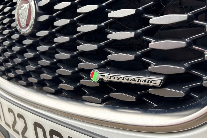 2022 (22) JAGUAR F-PACE 2.0 D200 R-Dynamic HSE 5dr Auto AWD 5170501