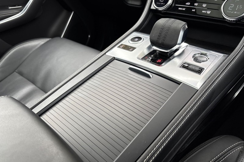 2022 (22) JAGUAR F-PACE 2.0 D200 R-Dynamic HSE 5dr Auto AWD 5170457