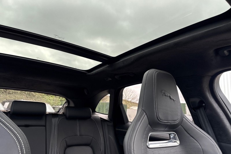 2022 (22) JAGUAR F-PACE 2.0 D200 R-Dynamic HSE 5dr Auto AWD 5170465