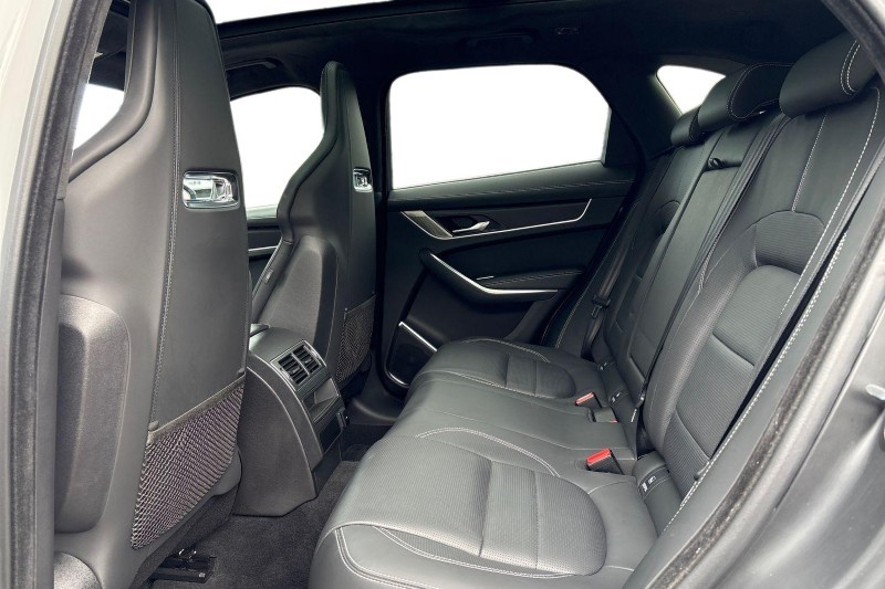 2022 (22) JAGUAR F-PACE 2.0 D200 R-Dynamic HSE 5dr Auto AWD 5170448