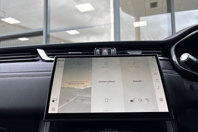 2022 (22) JAGUAR F-PACE 2.0 D200 R-Dynamic HSE 5dr Auto AWD 5170458