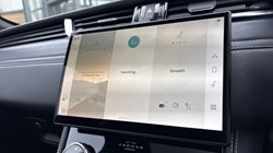 2022 (22) JAGUAR F-PACE 2.0 D200 R-Dynamic HSE 5dr Auto AWD 5170474