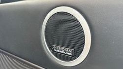 2018 (18) LAND ROVER DISCOVERY 3.0 TD6 HSE Luxury 5dr Auto 3590259