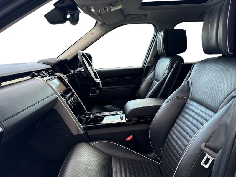 2018 (18) LAND ROVER DISCOVERY 3.0 TD6 HSE Luxury 5dr Auto 3590251