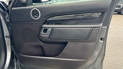 2018 (18) LAND ROVER DISCOVERY 3.0 TD6 HSE Luxury 5dr Auto 3590258