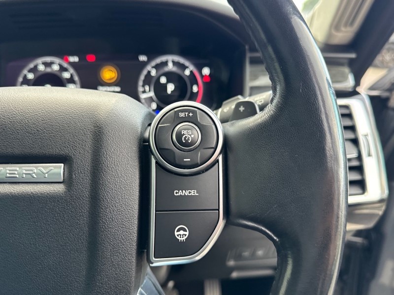 2018 (18) LAND ROVER DISCOVERY 3.0 TD6 HSE Luxury 5dr Auto 3590266