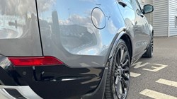 2018 (18) LAND ROVER DISCOVERY 3.0 TD6 HSE Luxury 5dr Auto 3590286