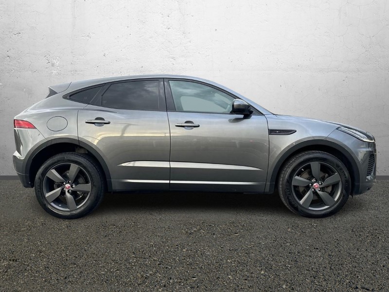 2020 (70) JAGUAR E-PACE 2.0d [180] Chequered Flag Edition 5dr Auto 3578772