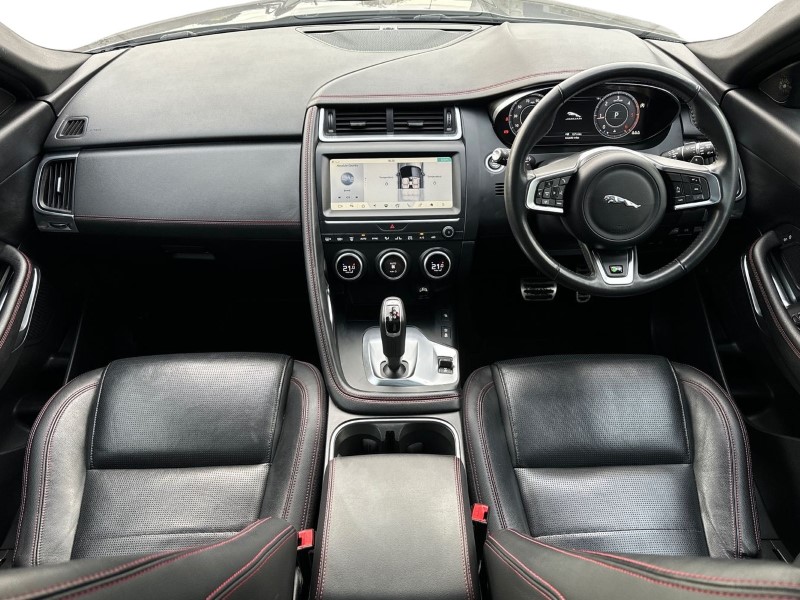 2020 (70) JAGUAR E-PACE 2.0d [180] Chequered Flag Edition 5dr Auto 3578776