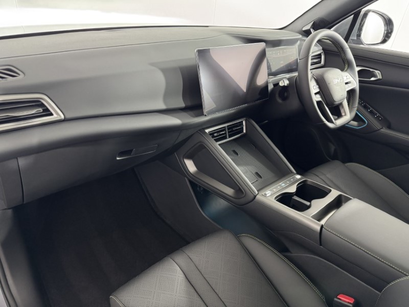  BYD ATTO 2 1.5 DM-i 212 Boost 5dr Auto 5670109