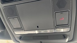 2023 (23) LAND ROVER COMMERCIAL DISCOVERY 3.0 D300 R-Dynamic SE Commercial Auto 5219101