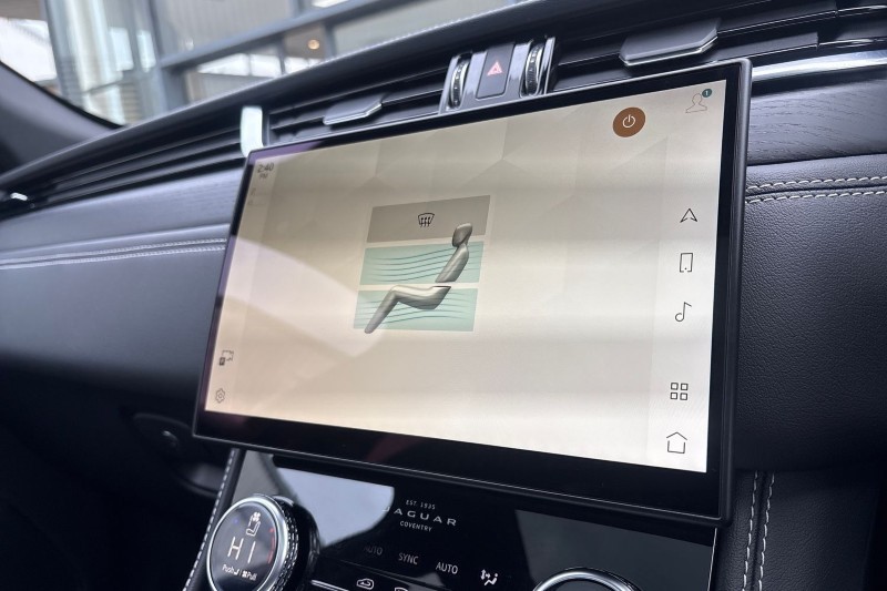 2023 (72) JAGUAR F-PACE 2.0 D200 R-Dynamic Black 5dr Auto AWD 5156232
