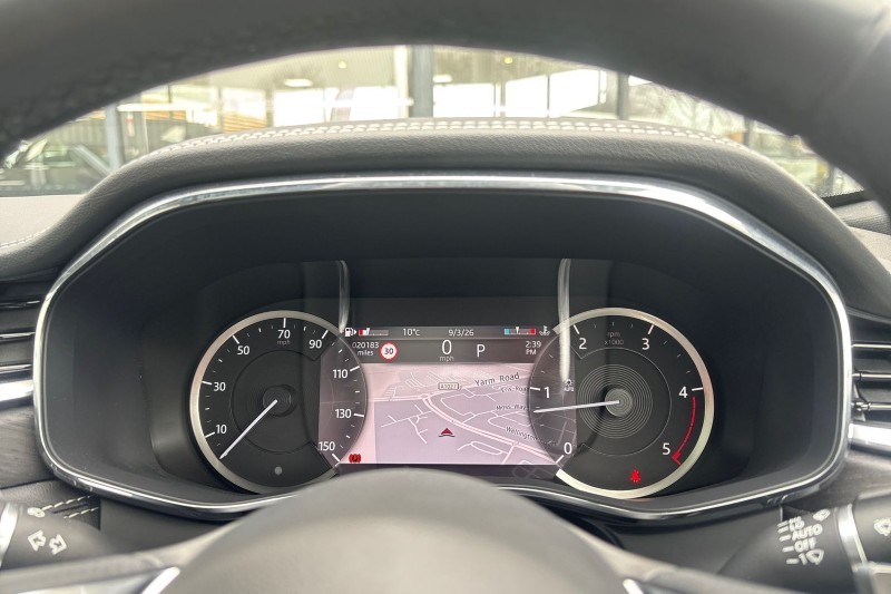 2023 (72) JAGUAR F-PACE 2.0 D200 R-Dynamic Black 5dr Auto AWD 5156214