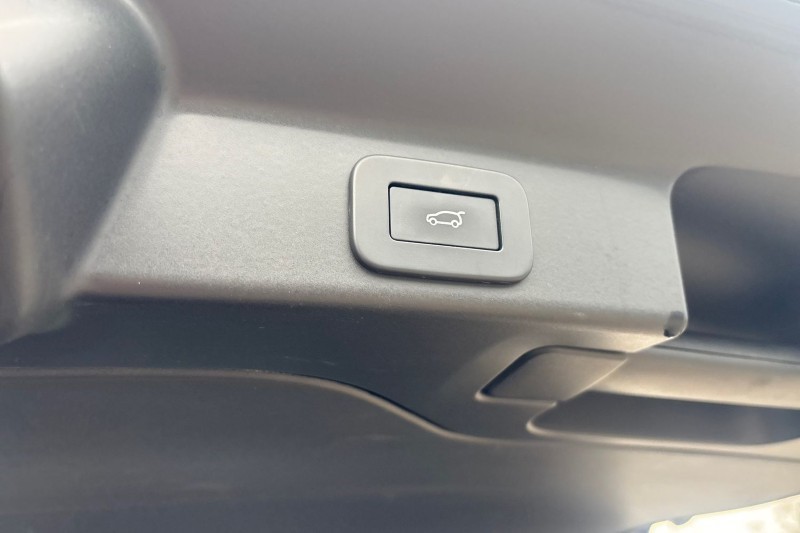 2023 (72) JAGUAR F-PACE 2.0 D200 R-Dynamic Black 5dr Auto AWD 5156241