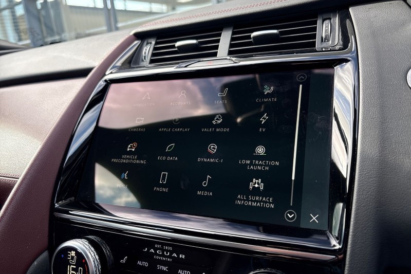 2023 (72) JAGUAR E-PACE 1.5 P300e R-Dynamic S 5dr Auto 5168154