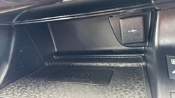 2023 (72) JAGUAR E-PACE 1.5 P300e R-Dynamic S 5dr Auto 5168159