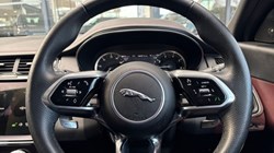 2023 (72) JAGUAR E-PACE 1.5 P300e R-Dynamic S 5dr Auto 5168148