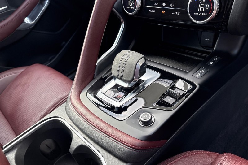 2023 (72) JAGUAR E-PACE 1.5 P300e R-Dynamic S 5dr Auto 5168134