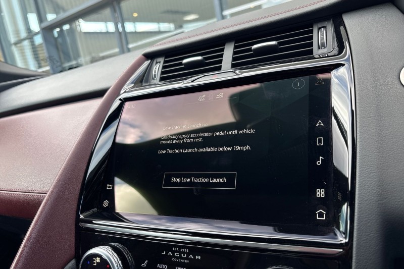 2023 (72) JAGUAR E-PACE 1.5 P300e R-Dynamic S 5dr Auto 5168160