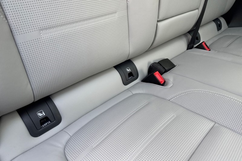 2023 (23) JAGUAR E-PACE 1.5 P300e R-Dynamic HSE 5dr Auto 5161247