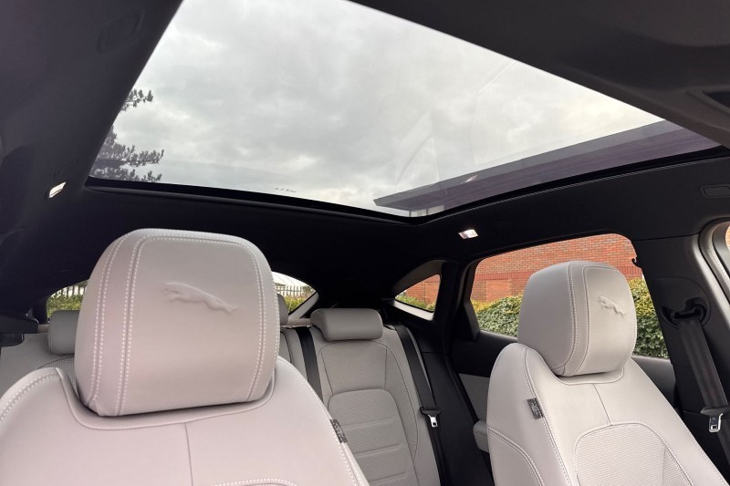 2023 (23) JAGUAR E-PACE 1.5 P300e R-Dynamic HSE 5dr Auto 5161230