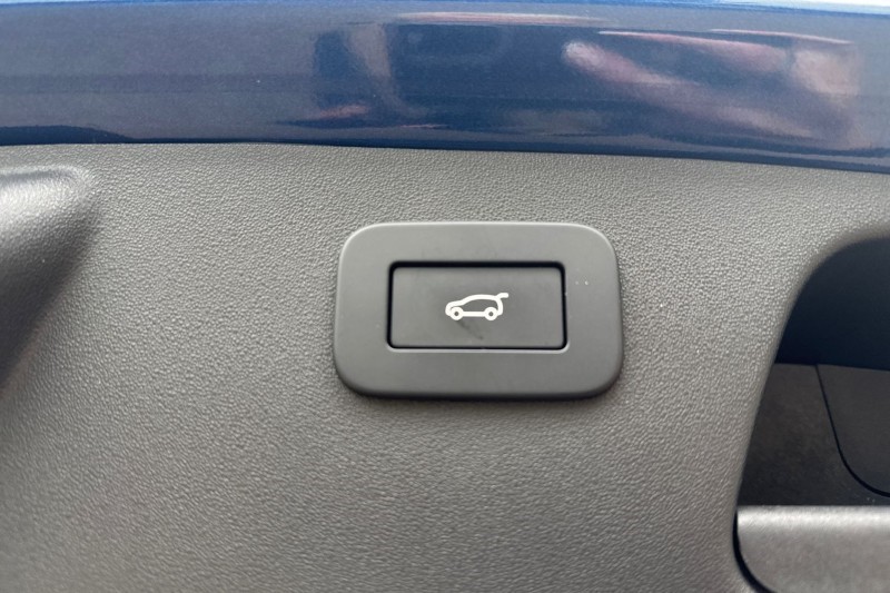 2023 (23) JAGUAR E-PACE 1.5 P300e R-Dynamic HSE 5dr Auto 5161250