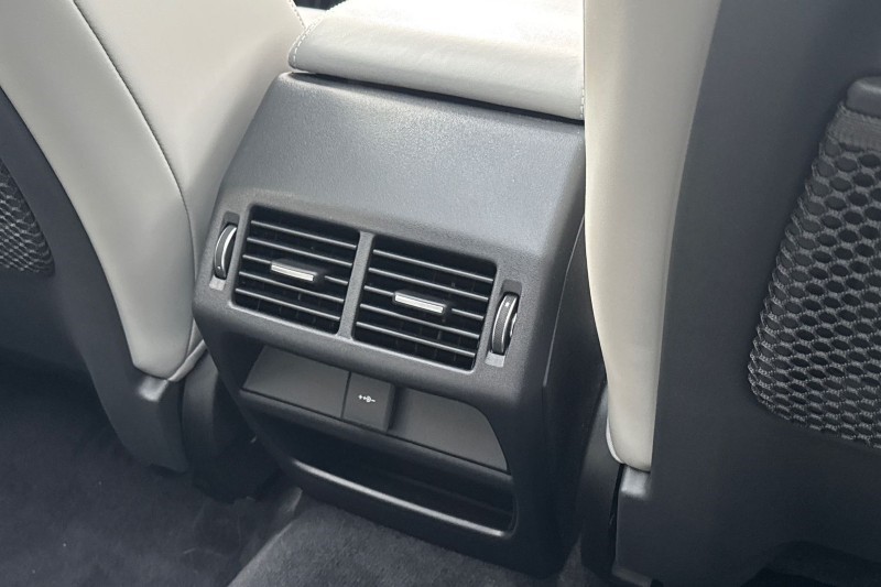 2023 (23) JAGUAR E-PACE 1.5 P300e R-Dynamic HSE 5dr Auto 5161227