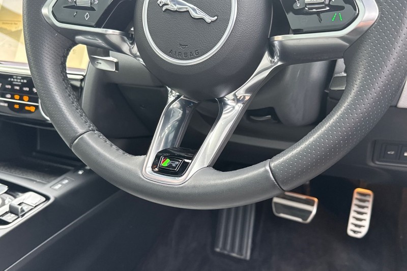 2023 (23) JAGUAR E-PACE 1.5 P300e R-Dynamic HSE 5dr Auto 5161236