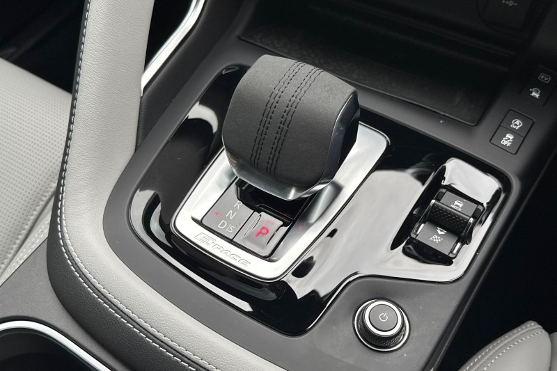 2023 (23) JAGUAR E-PACE 1.5 P300e R-Dynamic HSE 5dr Auto 5161222