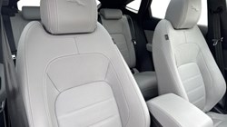 2023 (23) JAGUAR E-PACE 1.5 P300e R-Dynamic HSE 5dr Auto 5161235